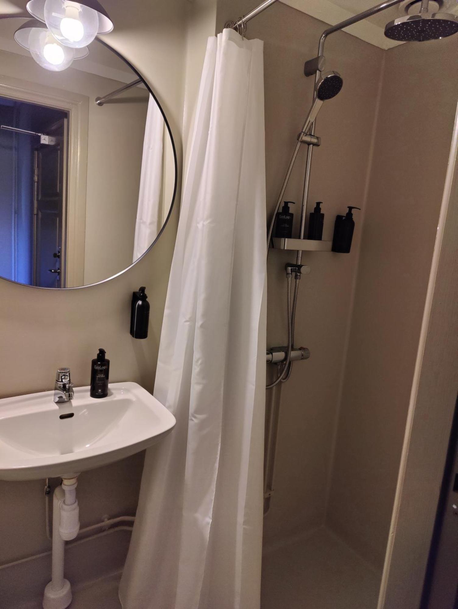 Brunnsvik Hotell & Konferens ลุดวีกา ภายนอก รูปภาพ