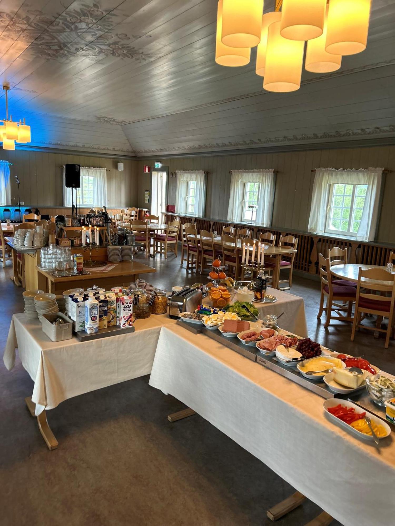 Brunnsvik Hotell & Konferens ลุดวีกา ภายนอก รูปภาพ